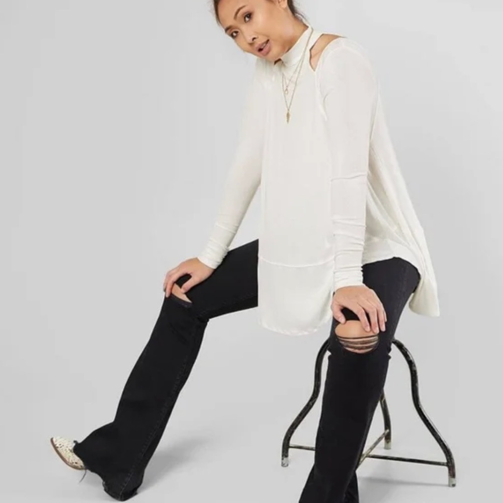 Free people downtown girl cut -out ribbed tunic top medium